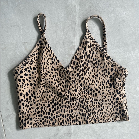 Brandy Melville Cheetah Crop Top - Picture 1 of 5